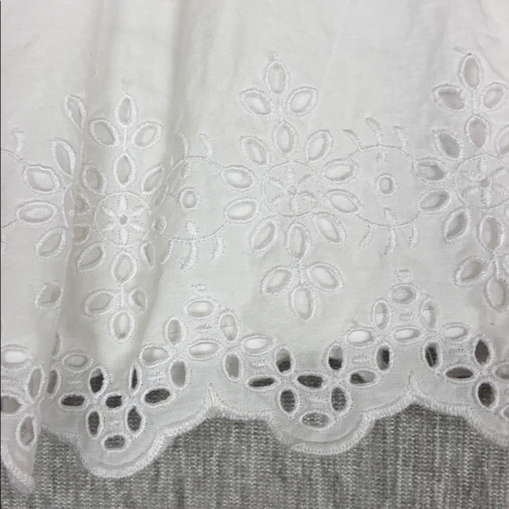 New white eyelet dress 2 - Picture 5 of 5